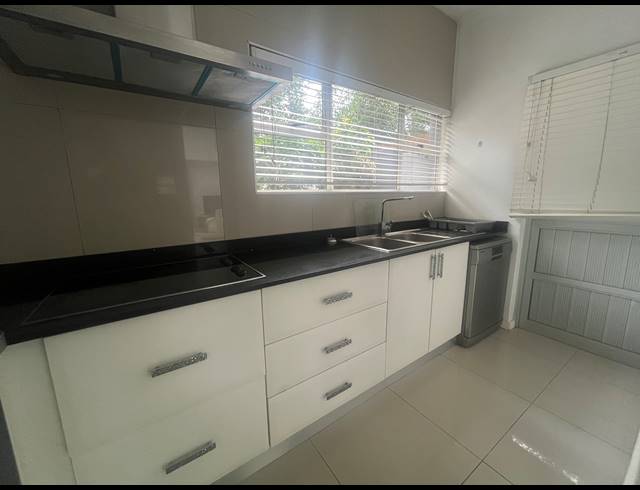 3 BEDROOM HOUSE TO LET IN DUNKIRK ESTATE